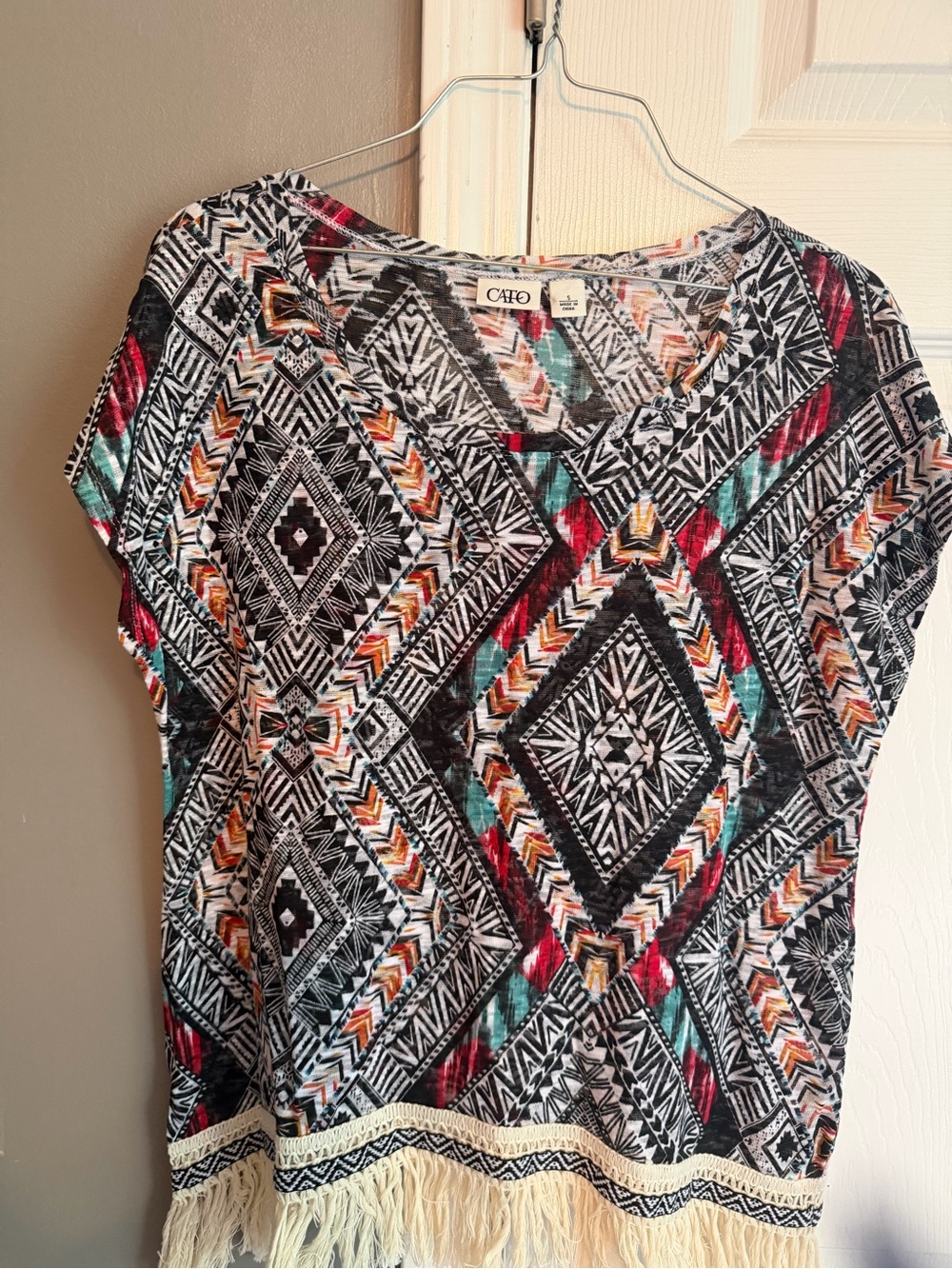 Women’s Cato sz S Patterned Fringe Hem Short Sleeve Top - Multicolor